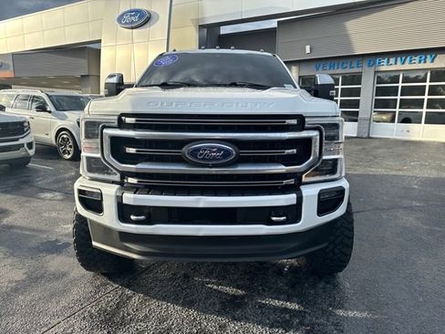 Used 2021 Ford F250 Platinum image 2