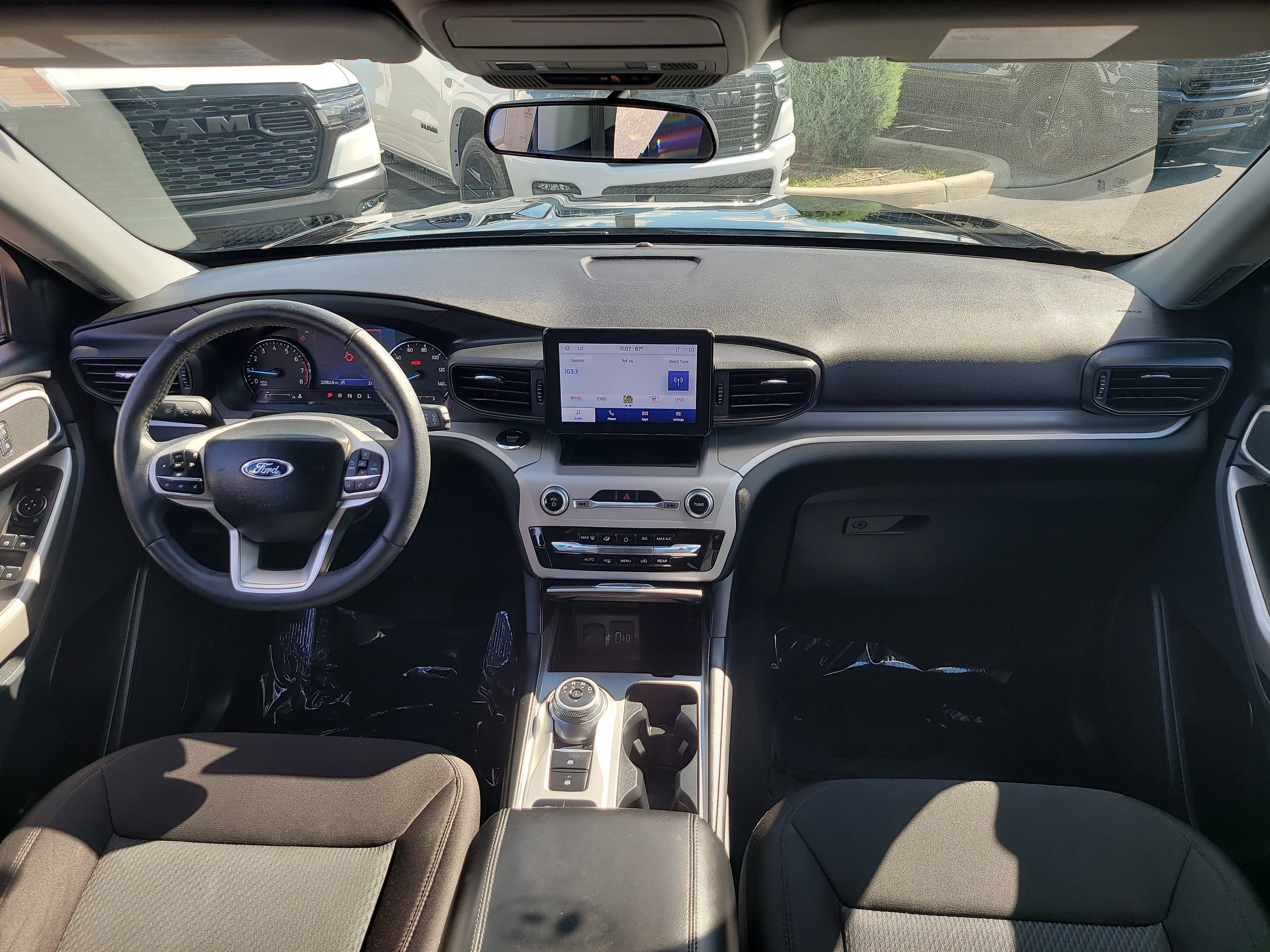 Used 2023 Ford Explorer XLT RWD image 15