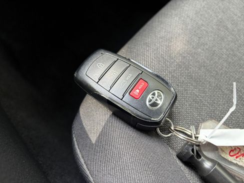Used 2025 Toyota Camry LE FWD image 21