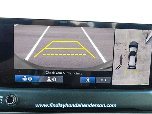 New 2026 Honda Pilot Touring image 13