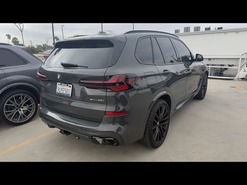 Used 2026 BMW X5 sDrive40i RWD image 3