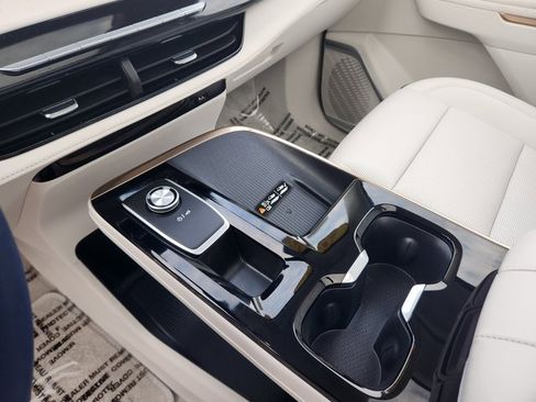 Used 2025 Buick Enclave Avenir w/ Trailering Package, 5000 lbs. image 17