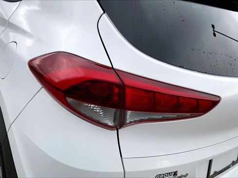 Used 2017 Hyundai Tucson Sport w/ Cargo Package AWD/4WD image 28