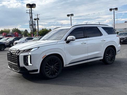 Used 2024 Hyundai Palisade Calligraphy AWD/4WD image 3