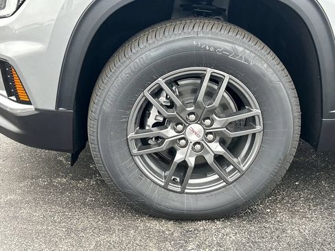 New 2026 GMC Acadia Elevation AWD/4WD image 12