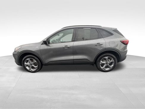 Used 2025 Ford Escape ST-Line image 9