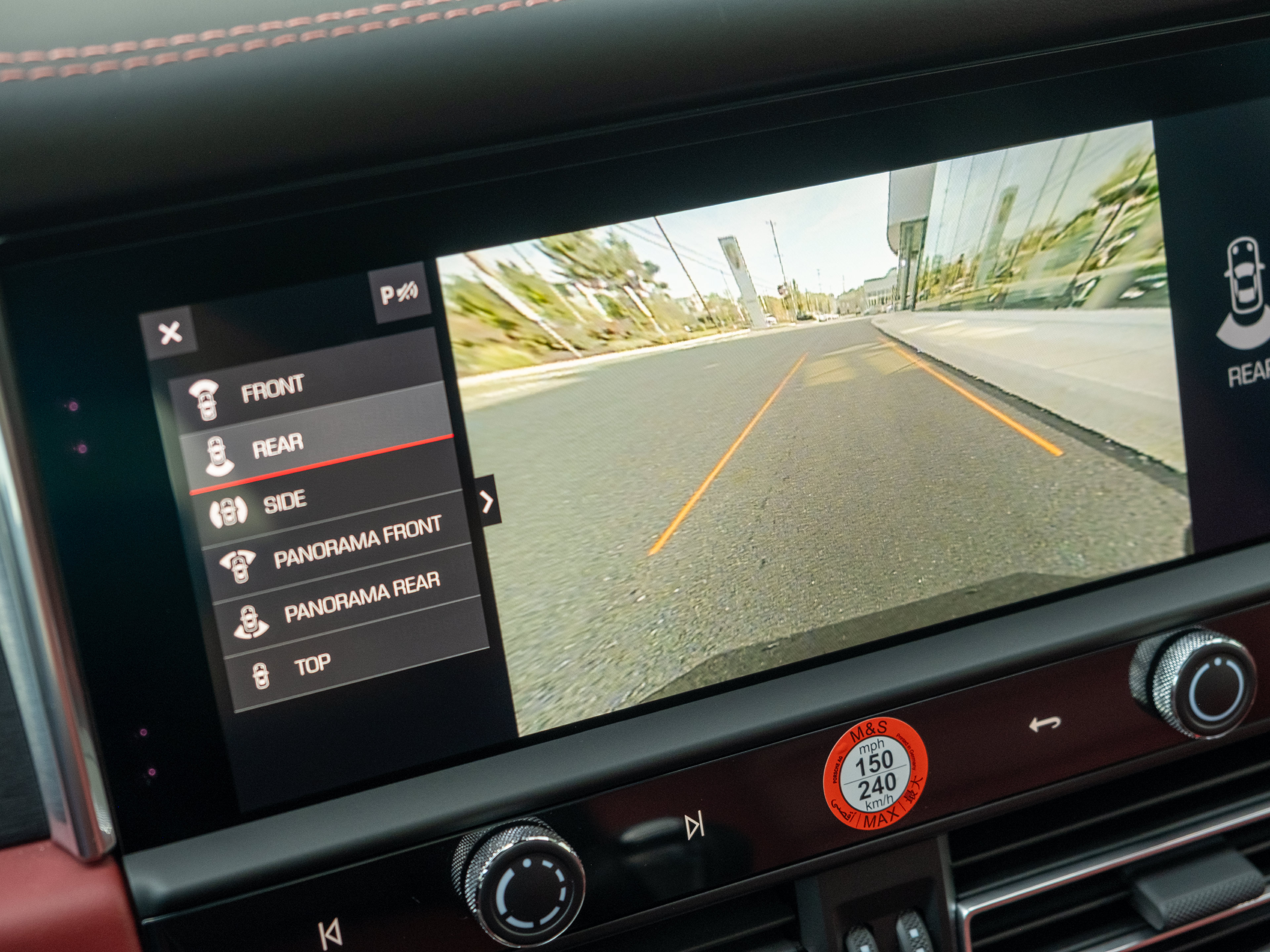 Certified 2026 Porsche Macan GTS AWD/4WD image 33