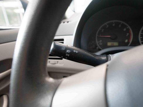 Used 2010 Toyota Corolla LE FWD image 13