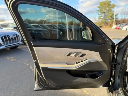 Used 2022 BMW M340i xDrive w/ Premium Package image 7