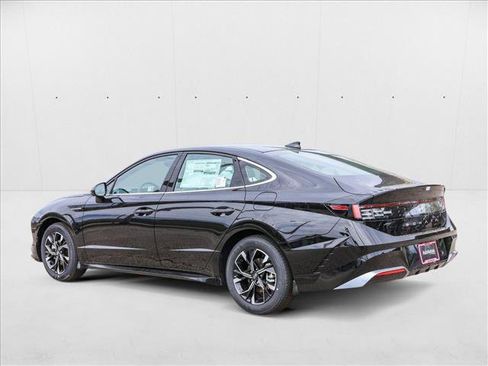 New 2025 Hyundai Sonata SEL image 7