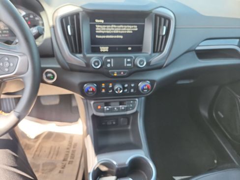 Used 2024 GMC Terrain AT4 w/ Infotainment Package II AWD/4WD image 24