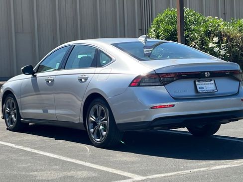 Used 2023 Honda Accord EX image 6