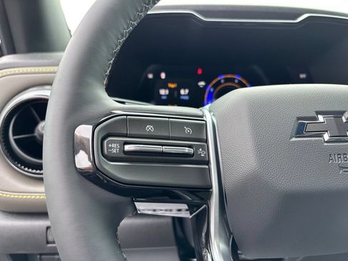 New 2026 Chevrolet Colorado ZR2 w/ Technology Package AWD/4WD image 12