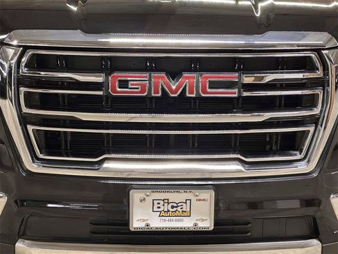 Used 2023 GMC Yukon SLT image 9