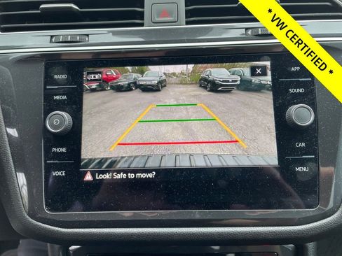 Used 2023 Volkswagen Tiguan SE R-Line AWD/4WD image 25