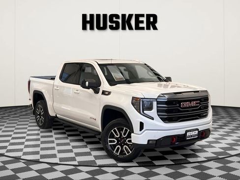 Used 2024 GMC Sierra 1500 AT4 w/ Technology Package image 1