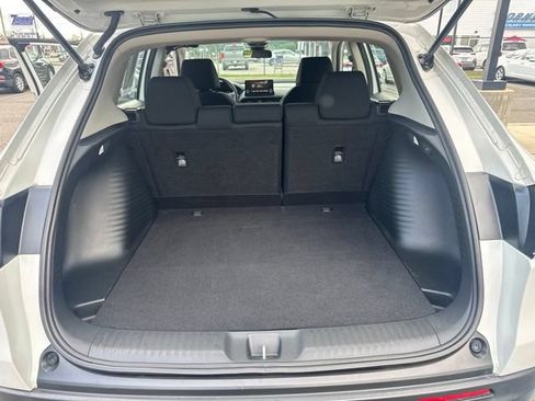 Used 2023 Honda HR-V LX image 12