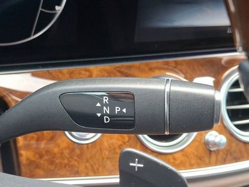 Used 2020 Mercedes-Benz E 450 4MATIC Wagon image 18