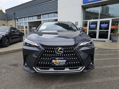 Used 2022 Lexus NX 350 AWD image 3