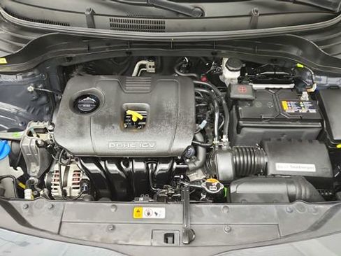 Used 2025 Kia Soul LX w/ LX Technology Package image 32