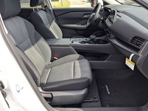 New 2026 Nissan Rogue SV w/ Cold Weather Package FWD image 33