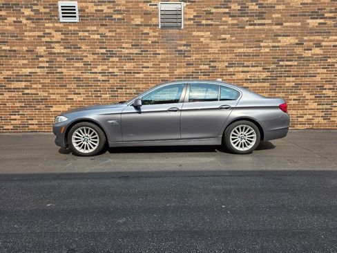 Used 2012 BMW 535i xDrive Sedan AWD/4WD image 6