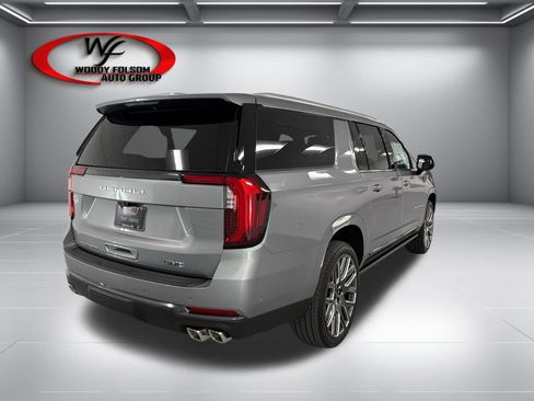 New 2026 GMC Yukon XL Denali Ultimate w/ LPO, Floor Liner Package AWD/4WD image 6