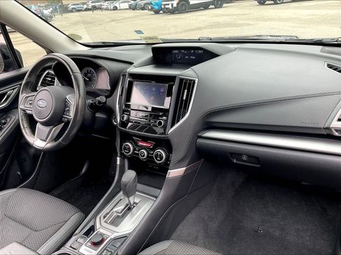 Used 2021 Subaru Forester Premium image 14