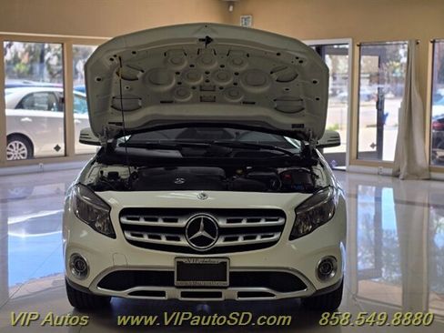 Used 2020 Mercedes-Benz GLA 250 4MATIC w/ Convenience Package image 10
