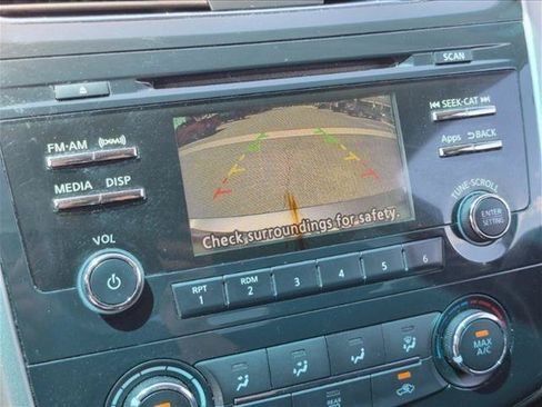 Used 2015 Nissan Altima 2.5 S w/ Special Edition Package FWD image 13