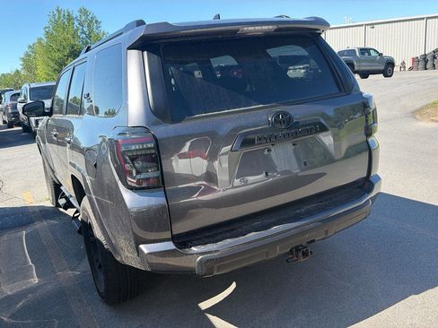 Used 2023 Toyota 4Runner TRD Off-Road Premium w/ Moonroof Package AWD/4WD image 11