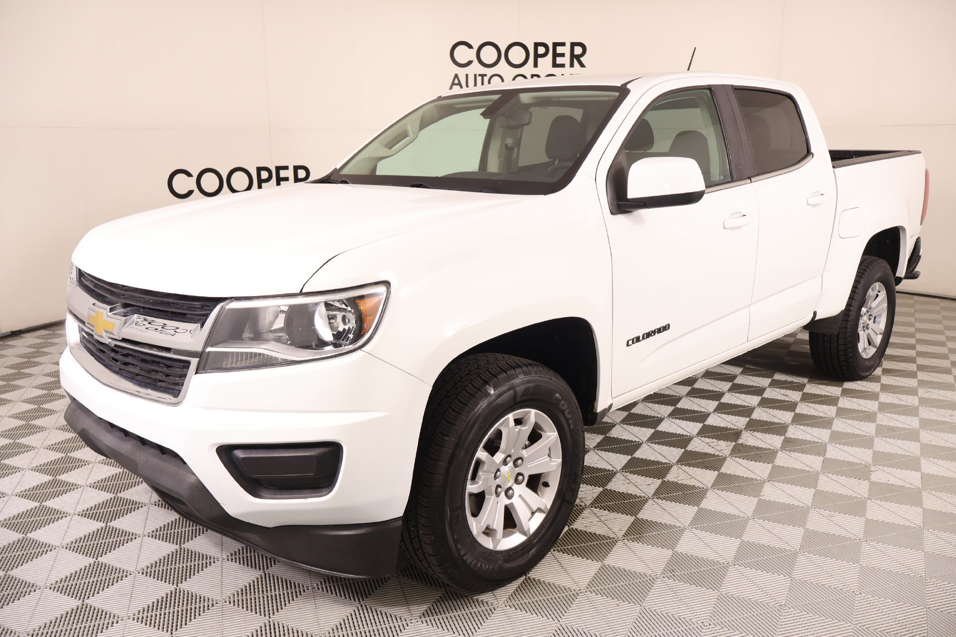 Used 2020 Chevrolet Colorado LT RWD image 9