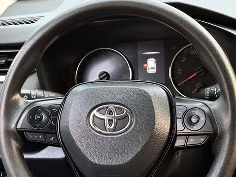 Certified 2021 Toyota RAV4 XLE image 20