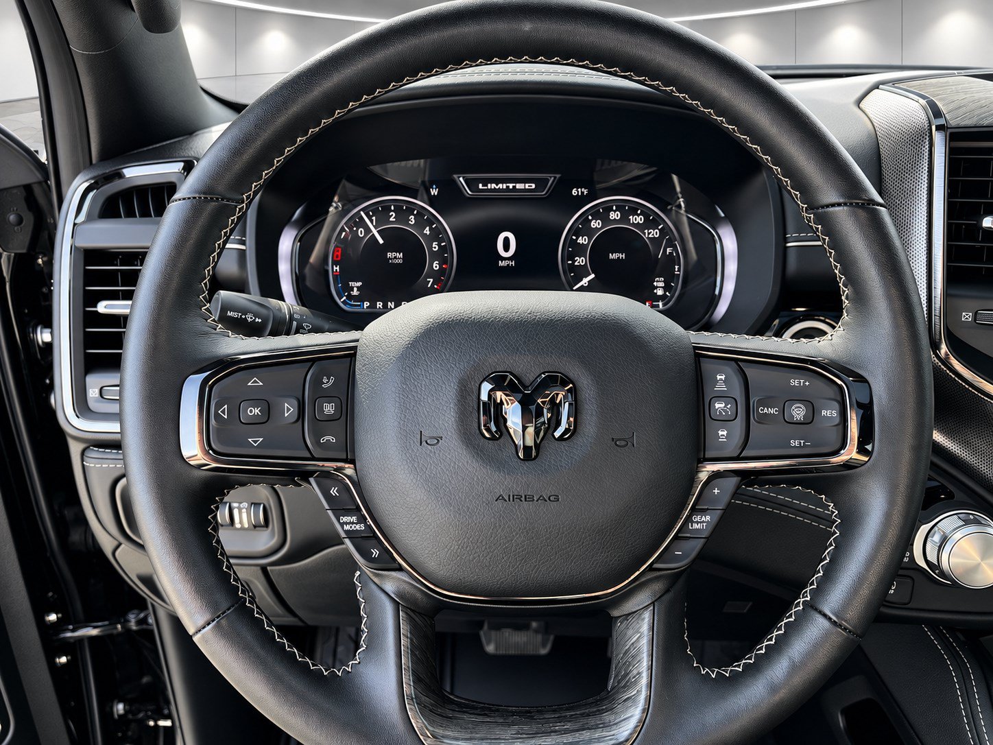 Used 2026 RAM 1500 Limited AWD/4WD image 13