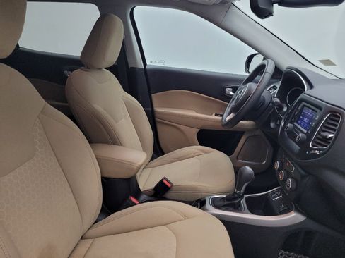 Used 2018 Jeep Compass Sport FWD image 21