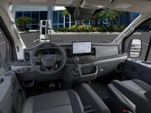 New 2026 Ford Transit 250 Low Roof RWD image 9
