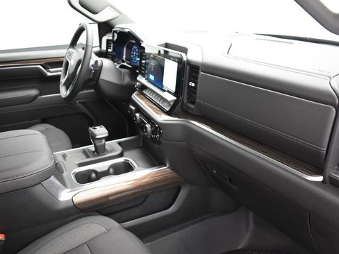 New 2026 Chevrolet Silverado 1500 LT image 22