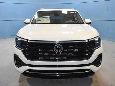 New 2026 Volkswagen Atlas SEL Premium R-Line image 19