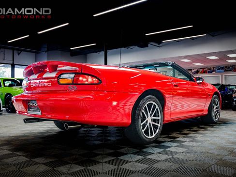 Used 2002 Chevrolet Camaro Z28 w/ SS Performance/Appearance Pkg image 36