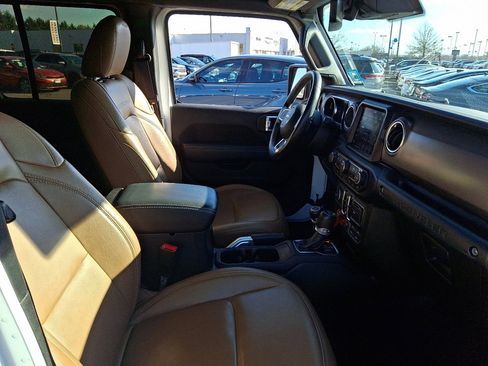 Used 2020 Jeep Wrangler Unlimited Rubicon image 12
