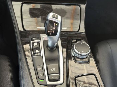 Used 2015 BMW 528i xDrive Sedan AWD/4WD image 13