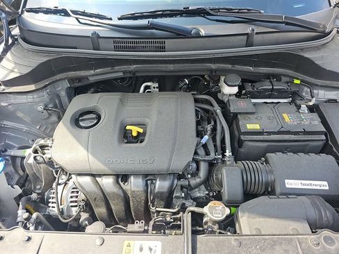 Used 2025 Kia Soul LX image 3