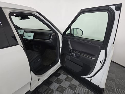 Used 2023 Rivian R1T Adventure Quad AWD/4WD image 18