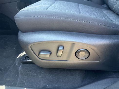 New 2026 GMC Acadia Elevation AWD/4WD image 13