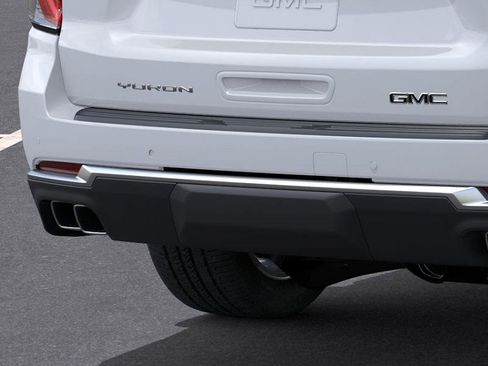 New 2026 GMC Yukon XL Denali w/ Sun & Power Step Package image 14