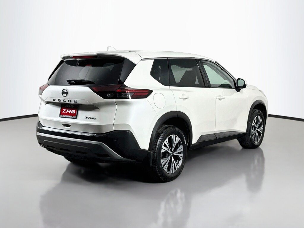 Used 2021 Nissan Rogue SV AWD/4WD image 5