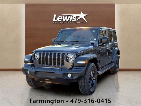 Used 2022 Jeep Wrangler Unlimited Sport image 1
