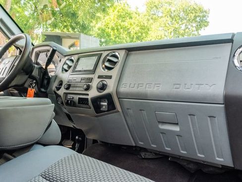 Used 2016 Ford F250 XLT AWD/4WD image 46