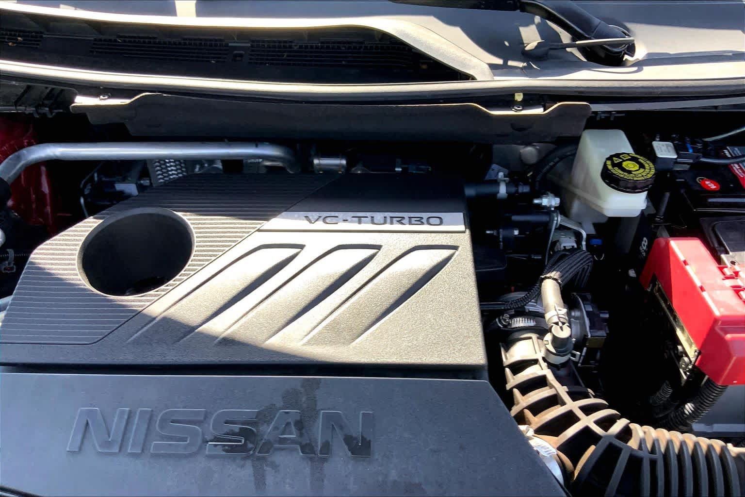 Used 2022 Nissan Rogue SV FWD image 32