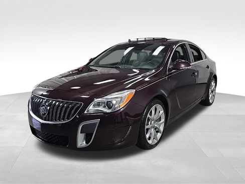 Used 2017 Buick Regal GS w/ Driver Confidence Package #1 AWD/4WD image 4
